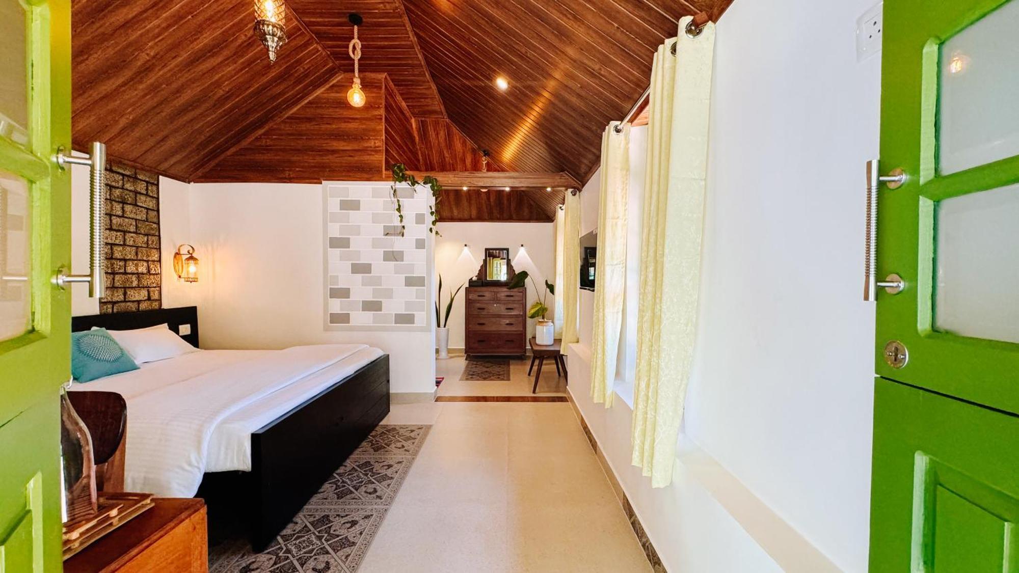 Calm Shack - 2 Bedroom-Boutique Farm Stay Munnar Exterior photo